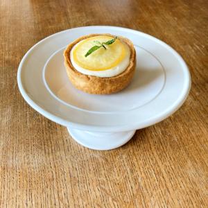 白大理石　マーブル　コンポート　脚付きディスプレイ皿　ケーキスタンド 白大理石 マーブル コンポート 脚付きディスプレイ皿 ケーキ