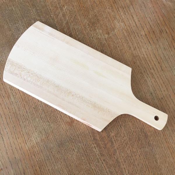 木のカッティングボード カッティングボード 角 M プレート お皿 まな板 北欧インテリア プレゼン...