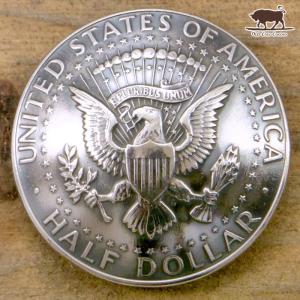 コンチョ　ボタン　本物コイン使用　アメリカ　50セント 銀貨　シルバー　イーグル　ハーフダラー　1965年〜69年　直径約30mm　sizec　ネジ式　パーツ
