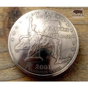 コンチョ　ボタン　本物コイン使用　アメリカ　25セント　50州　ニューヨーク　自由の女神　23mm　sizeb　コインコンチョ　ネジ式コンチョ　パーツ｜concho
