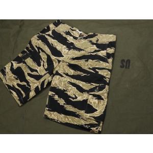 BUZZ RICKSON'S バズリクソンズ ショーツ GOLD TIGER PATTERNS BR51904