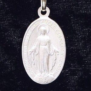 聖母マリア像　メダイ シルバーネックレス シルバーペンダント｜coniglio