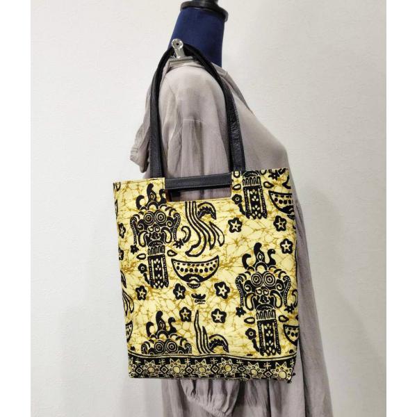 藤井風さん着用 インドネシアバティックスペイン/A4ショルダートートマチ有り　
