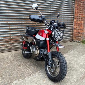 ホンダ（HONDA） モンキー125用 ゴリラタンクカバー Honda Monkey 125