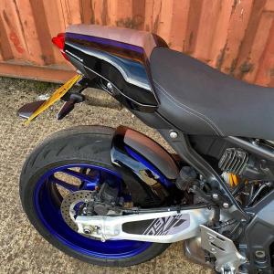 AKRAPOVIC 直送品 アクラポビッチ レーシングライン カーボン ヤマハ