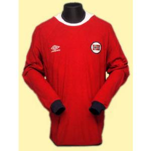 02/03 シーズン　UMBRO セルティック　ユニフォーム　長袖　テック系 umbro（アンブロ） 02/03セルチック アウェイ 長袖ユニフォーム : コパ