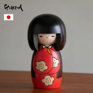 こけし 卯三郎 好日中 青、赤 KOKESHI JAPN 内閣総理大臣賞受賞作者