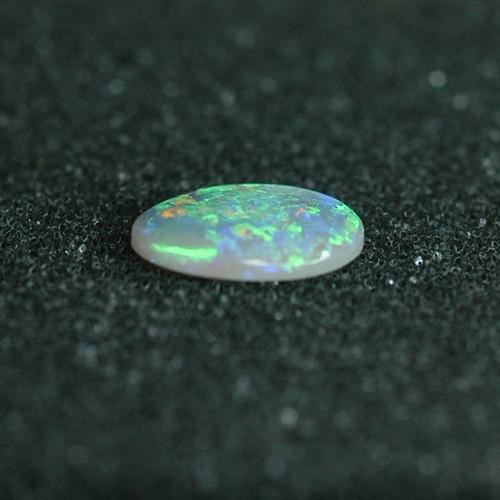オパール　カボションB　オーストラリア産　天然石　パワーストーン　１０月誕生石