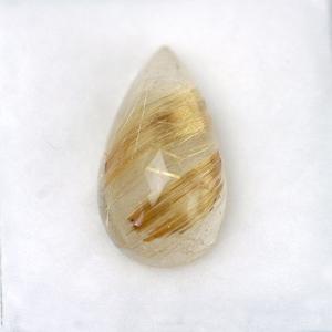 ルチルペアドロップカボションＡ/１９.５ｃｔｓ