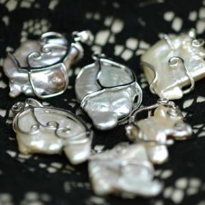 バロックパールペンダントトップパワーストーン　天然石