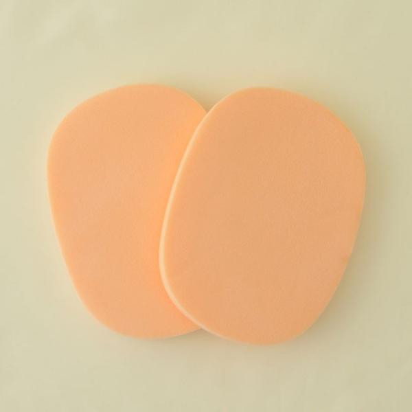 エステティシャン用に作られたフェイシャルスポンジ