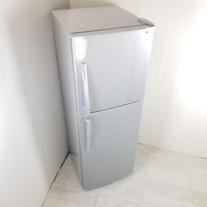 店舗近郊送料格安2ドア冷蔵庫 228L 自動霜取りファン式 ユーイング UR-F230H 2016年製 スパークリングシルバー まとめ買い