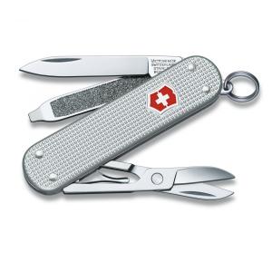 ＶＩＣＴＯＲＩＮＯＸ　ビクトリノックス　クラシックAL　アルミハンドル　0.6221.26　日本正規品　保証書付属　メール便送料無料