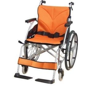 リフティIII(座面昇降式車椅子) （車椅子/車いす/車イス） : コスモ