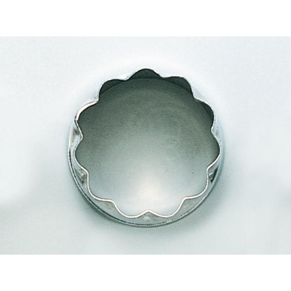 TC 18-8抜型 菊 小