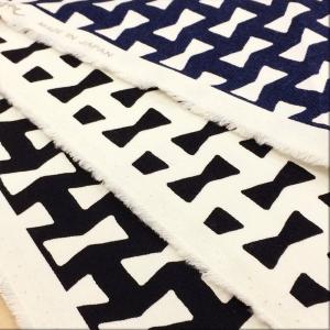 北欧風 生地 リボン柄 布 ツイル プリント 綿 布地 白 黒 紺 系 子供 キッズ 女の子 メール便可 ファブリック おしゃれ 北欧柄