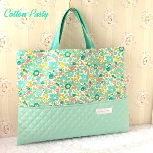 LIBERTY.（リバティ） リバティ・カーズのキルティング生地を使った