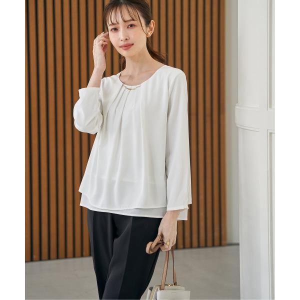 チャームデザインブラウス