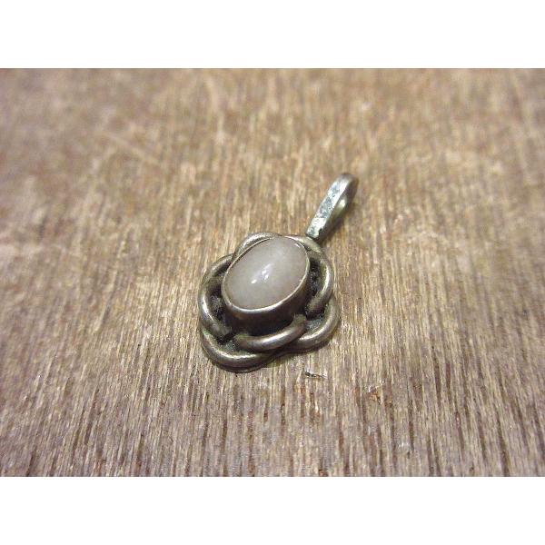 ビンテージ●石付きスターリングシルバーペンダントトップ●240915i6-otaccネイティブインデ...