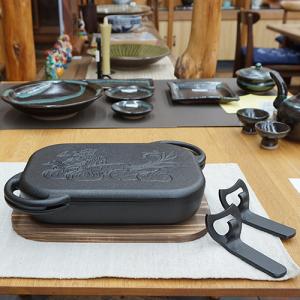 及源鋳造 南部鉄器 焼き焼きグリル どっしり深型 U-37 : びっくり