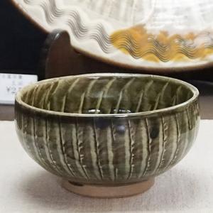 和食器 小鹿田焼 黒木昌伸窯 片口 小鉢 12cm 飛び鉋 外櫛目緑 : うつわ