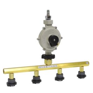 カセットガスアダプターＣＡ4　4本タイプ（調整器付き）