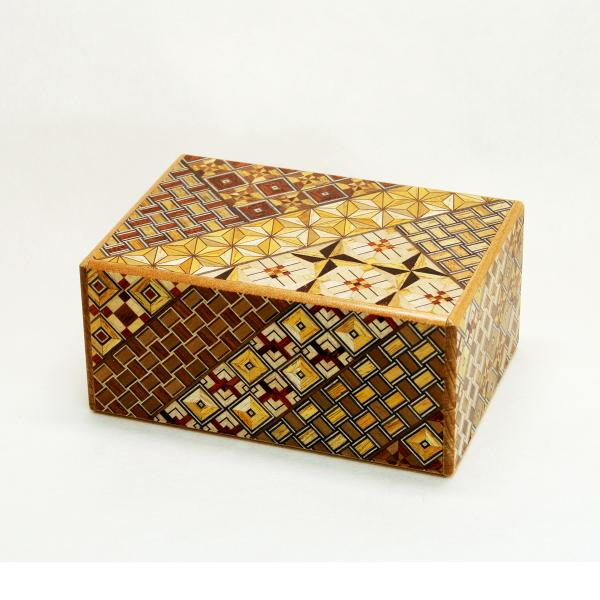 箱根寄木細工 秘密箱（からくり箱）4回仕掛け 中 4寸