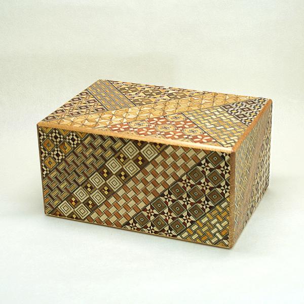 箱根寄木細工 秘密箱（からくり箱）54回仕掛け（難関）6寸