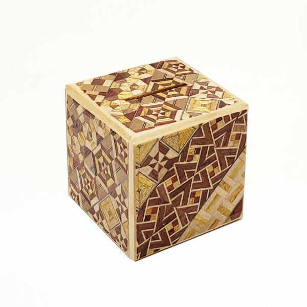 箱根寄木細工 サイコロ貯金箱　秘密箱（からくり箱）2回仕掛け