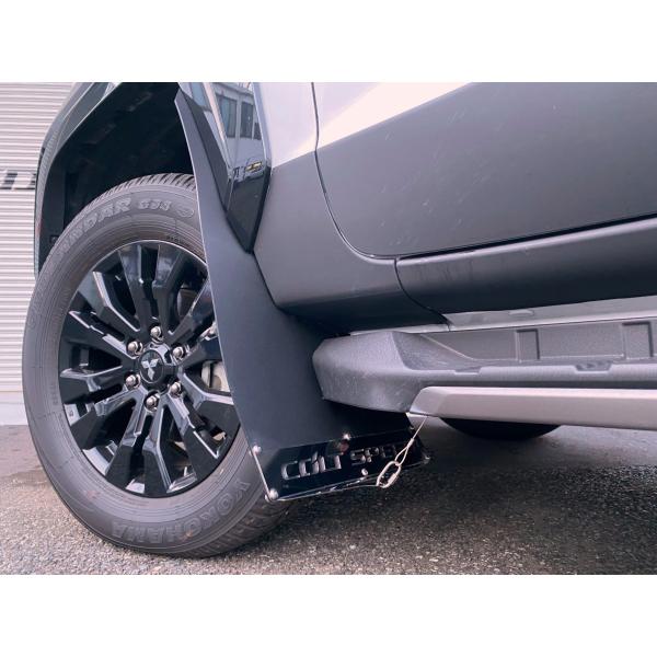 【COLTSPEED】マッドフラップ黒 トライトン用