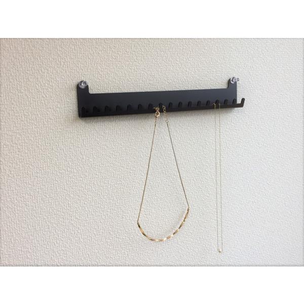 壁掛け　アクセサリー収納　Ｂ−type　ネックレス用　ブラック