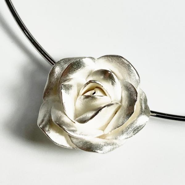 バラのチョーカー　作り方解説動画