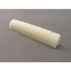 12弦用牛骨製　溝切りシェイプドナット　(整形ナット)　49ミリ幅