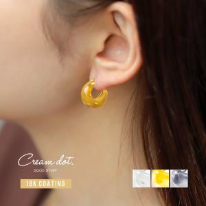 PRADA（プラダ） 美品 ミニ三角ロゴ シンボル ピアス 片耳用 黒