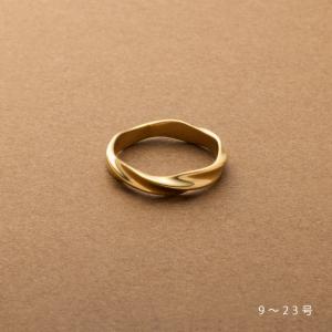 サージカルステンレス リング 指輪 金属アレルギー つけっぱなし ツイスト ひねり 9号 12号 15号 17号 20号 23号