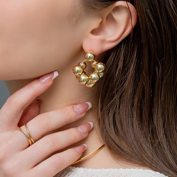 ピアス チタンポスト 低アレルギーボール バブル 軽量 揺れる スタッドピアス チタンポスト シリコ...