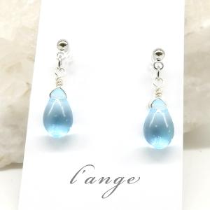 L'ange（ランジュ） イヤリング 赤 雫 ノンホールピアス 樹脂 ゴールド