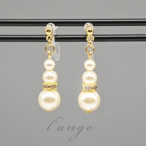 ノンホールピアス　スワロフスキーパール　シンプル　ゴールド　イヤリング　レディース　樹脂