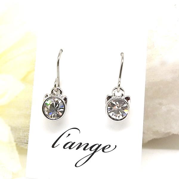 純チタンピアス 猫 ネコ チェコガラス フックピアス 金属アレルギー対応 レディース シルバーカラー