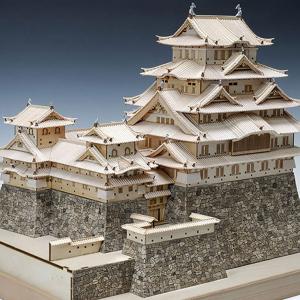 姫路城 ウッディジョーの木製模型 日本建築模型　1/150スケール （名城シリーズ）（代引不可）｜クレスコ