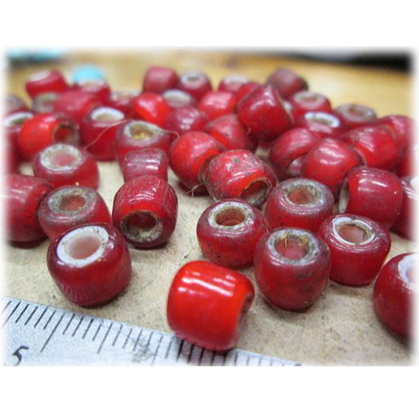アンティークビーズ・オールドホワイトハートビーズ メール便OK オールドガラス 赤色 アクセサリー ...