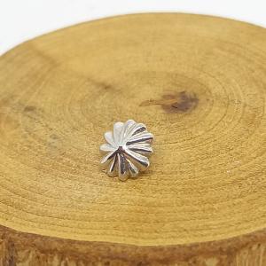 ギザコンチョ(小) Silver925 裏ループタイプ アクセサリーのカスタムにいかがですか？？｜CROSSヤフーショップ