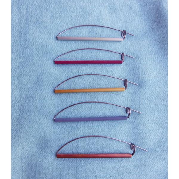 カブトピン ブローチ ギフト ファッションアクセサリー Blaa Form ピン