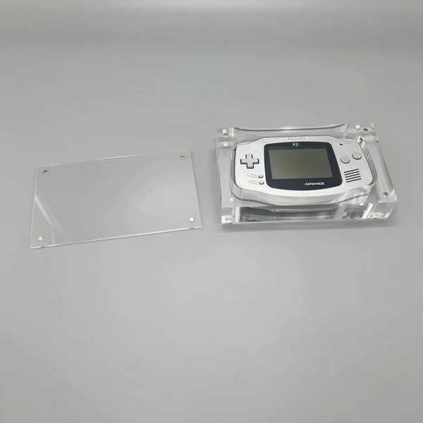 ゲームボーイ用の透明なアクリルのディスプレイボックス 高さの透明な磁気ケース 収納ボックス