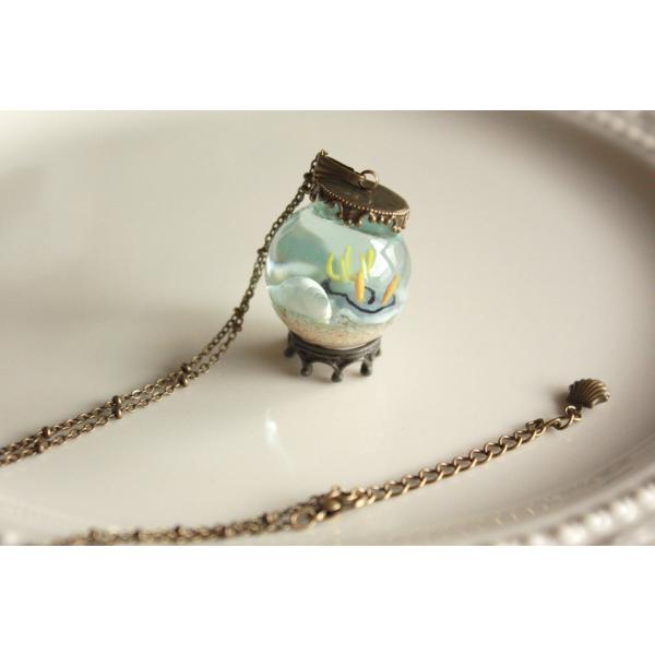 観察機【ミズジアオイロウミウシ】