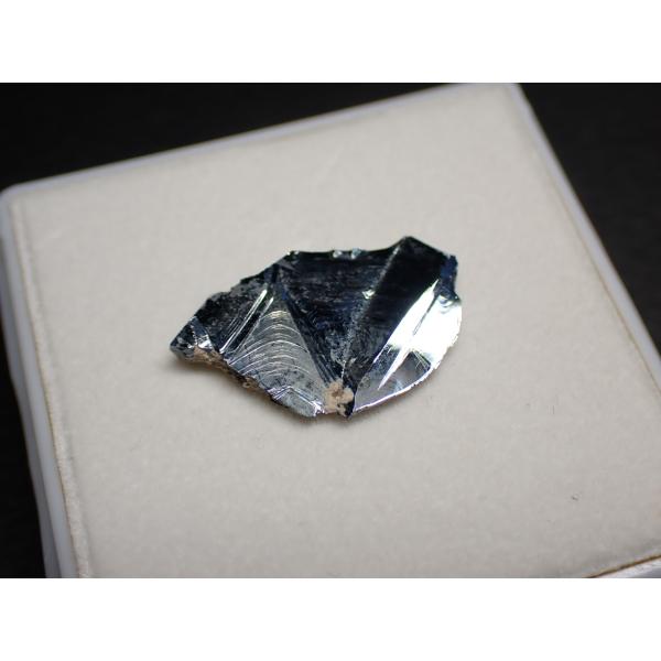 岡山県産 鏡鉄鉱/Hematite 原石　A-HEM042