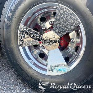 デコトラ ホイールスピンナー 16インチ 3穴対応 プロペラ型 2個