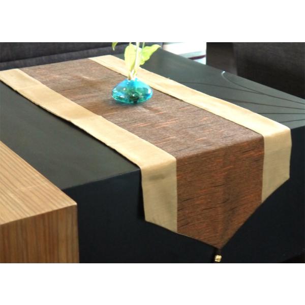 洗濯機で洗える本格シルク調テーブルランナー