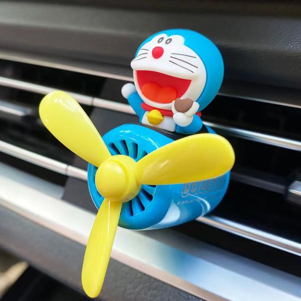 新商品 車内アクセサリー　 エアコンクリップ　芳香剤　ドラえもん