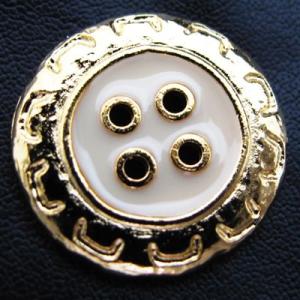 （訳あり）真ん中を白く塗ったお花の様な 金属 ボタン（50532)　CPB-087 18mm クリス...